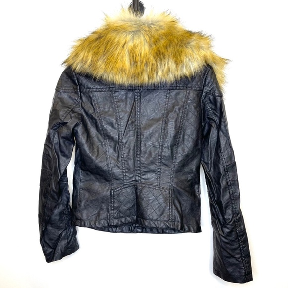 AKIRA Faux Fur Tan Collared Black Leather Moto Jacket Size Medium - Picture 8 of 13
